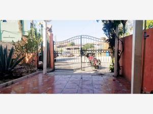 Casa en venta en Chula Vista, Playas de Rosarito — foto 2 de 23