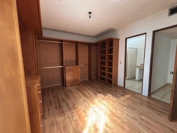 Casa en renta en La Muralla, Torreón — foto 3 de 24