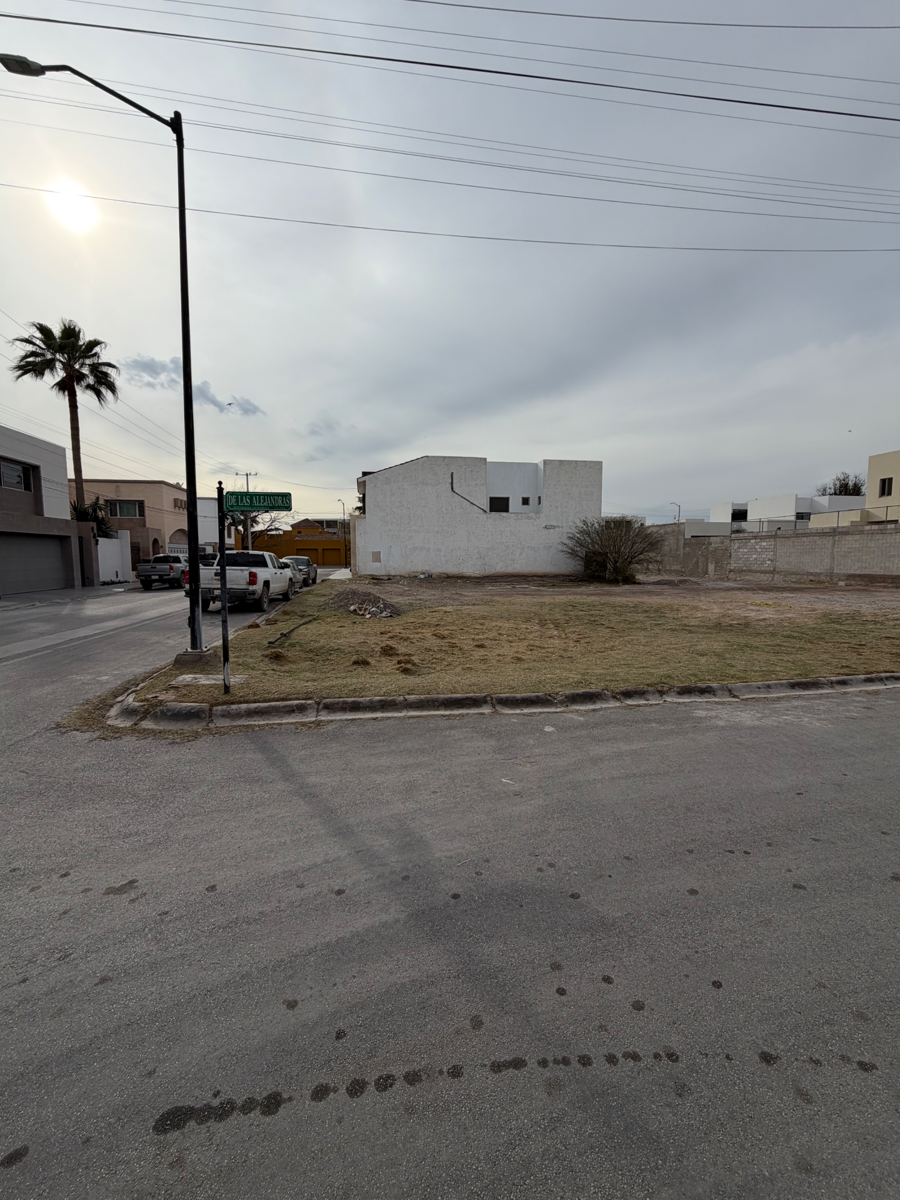 Terreno en venta en Residencial las Isabeles, Torreón — foto 1 de 3
