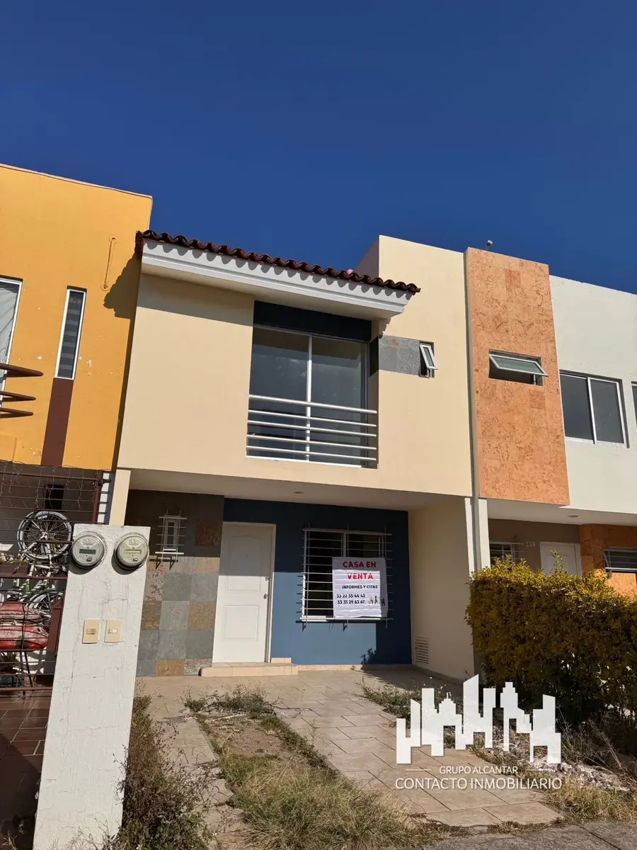 Casa en venta en Real de Valdepeñas II, Zapopan — foto 1 de 8