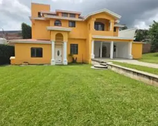 Casa en Lomas de Cortes, Cuernavaca, Morelos