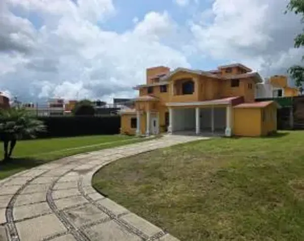 Casa en venta en Lomas de Cortes, Cuernavaca — foto 2 de 26