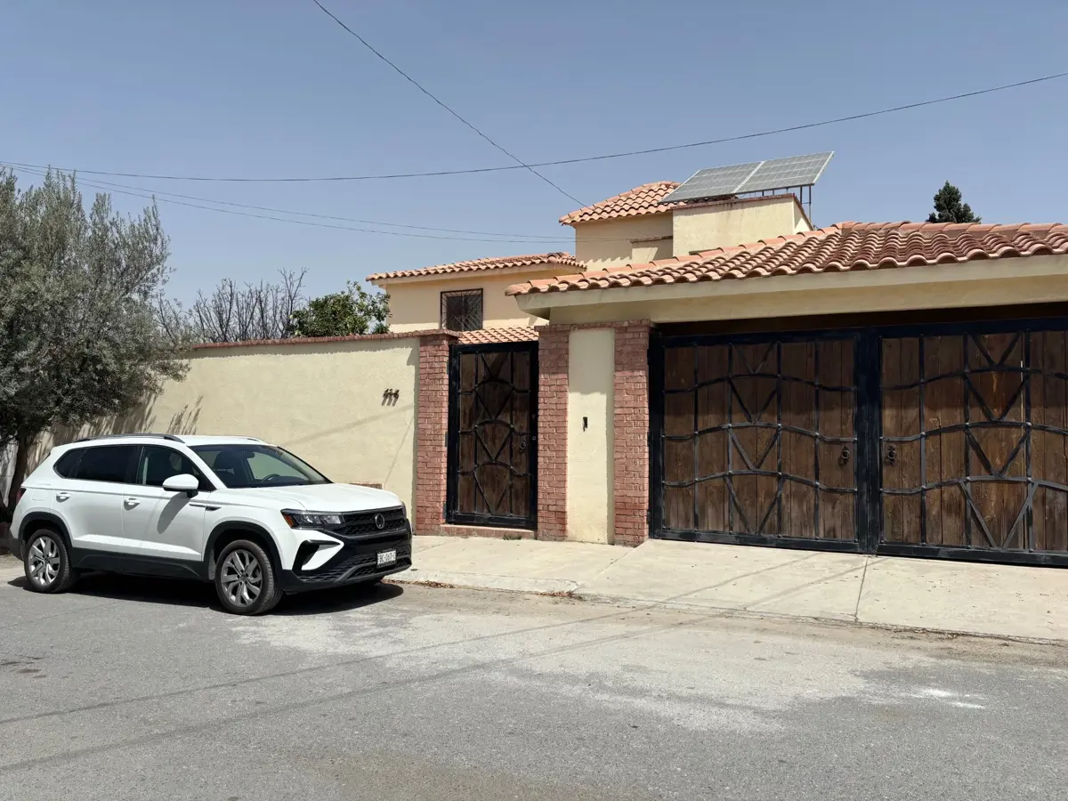 Casa en venta en El Campanario, Saltillo — foto 1 de 27
