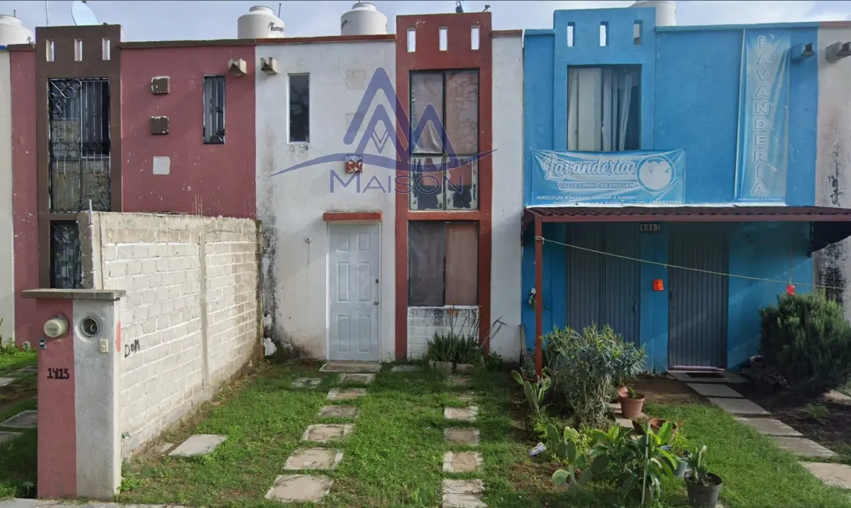 Casa en venta en Paseos del Valle, Tlajomulco de Zúñiga — foto 1 de 12