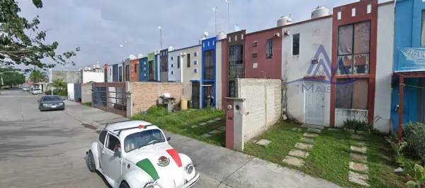 Casa en venta en Paseos del Valle, Tlajomulco de Zúñiga — foto 2 de 12