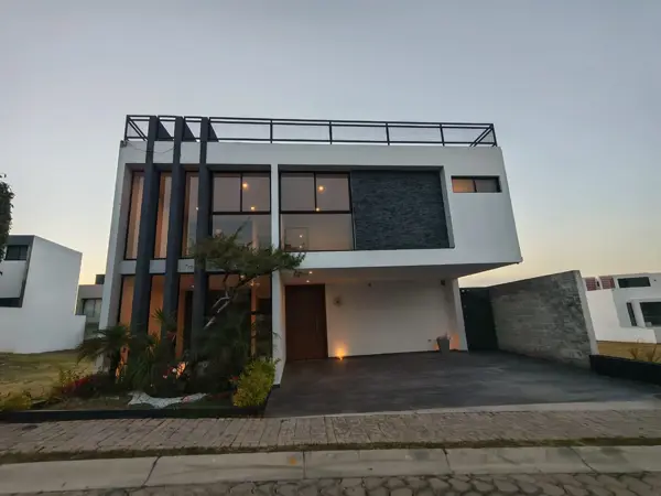 Casa en venta en Lomas de Angelópolis, San Andrés Cholula — foto 2 de 23