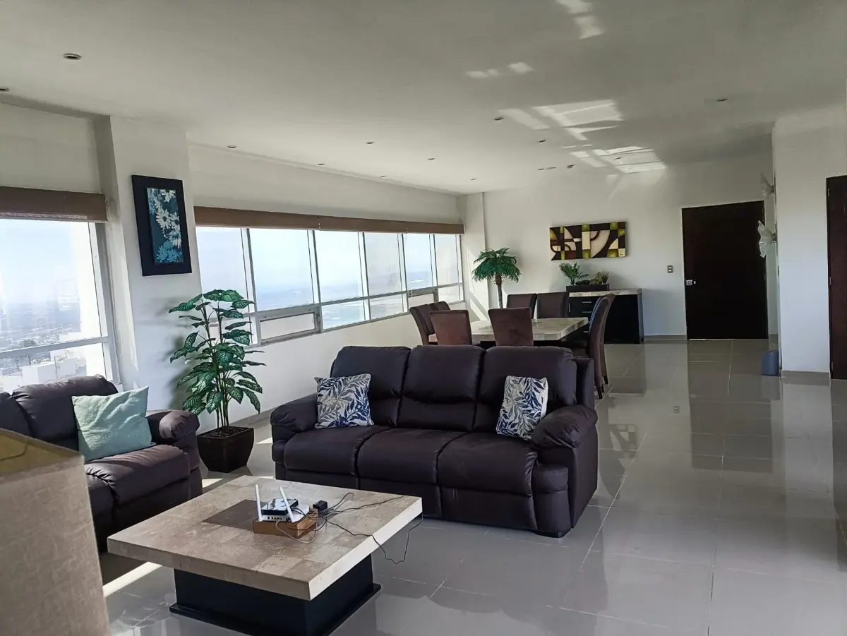 Departamento en renta en Villas de Irapuato, Irapuato — foto 1 de 24