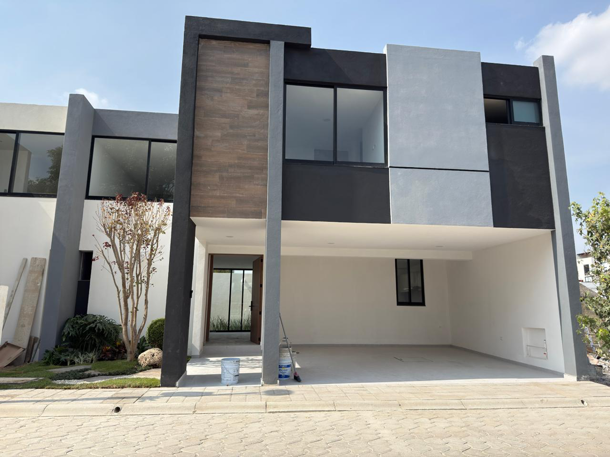 Casa en venta en Cuautlancingo, Cuautlancingo — foto 1 de 26