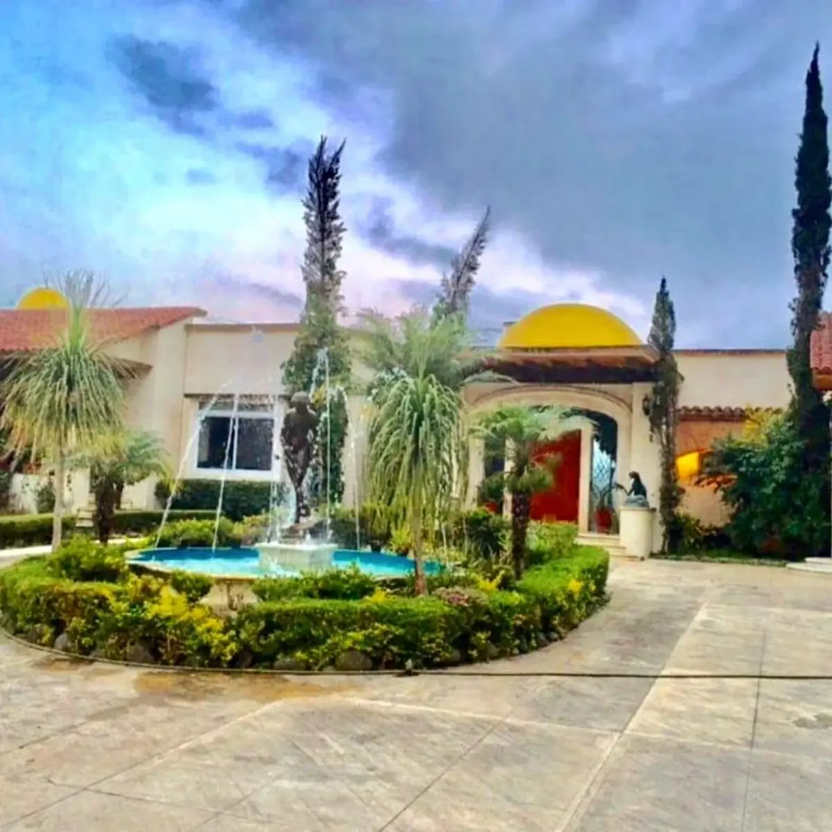 Casa en venta en Coatepec Centro, Coatepec — foto 1 de 11