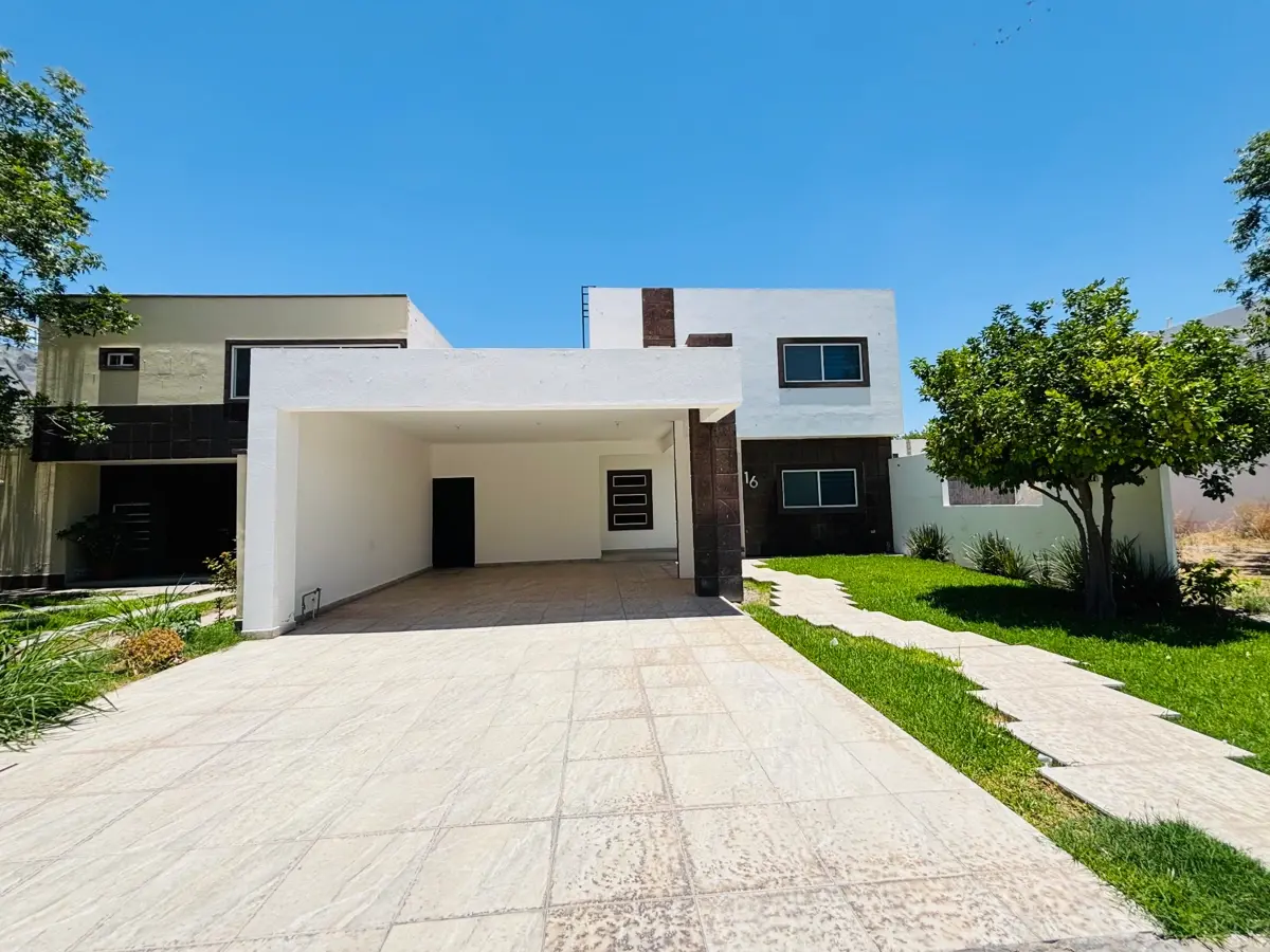 Casa en venta en San Armando, Torreón — foto 1 de 31