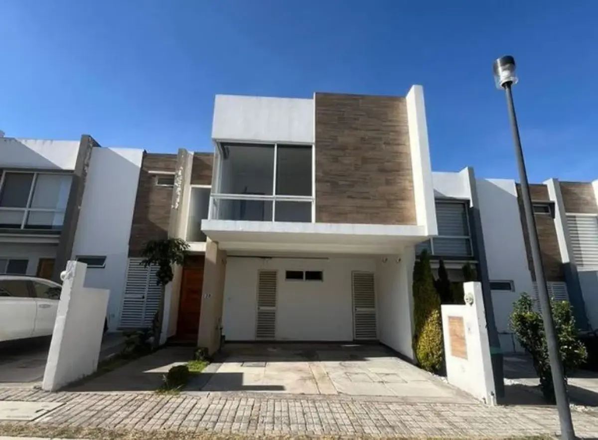 Casa en venta en Lomas de Angelópolis, Ocoyucan — foto 1 de 19