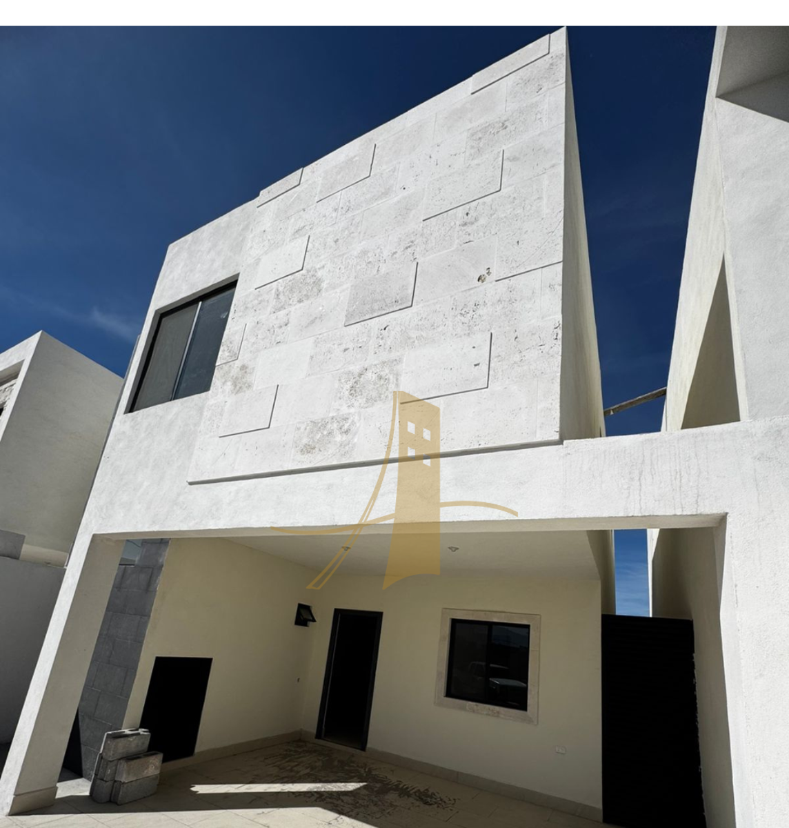 Casa en venta en Las Brisas, Saltillo — foto 1 de 21