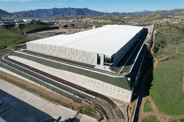 Nueva y gran nave industrial en renta en Tijuana entrega inmediata — foto 1 de 4