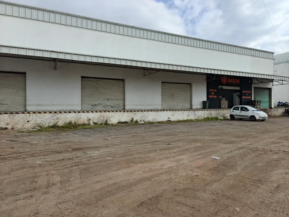 Bodega en renta en Central de Abastos Xalapa, Xalapa — foto 1 de 11