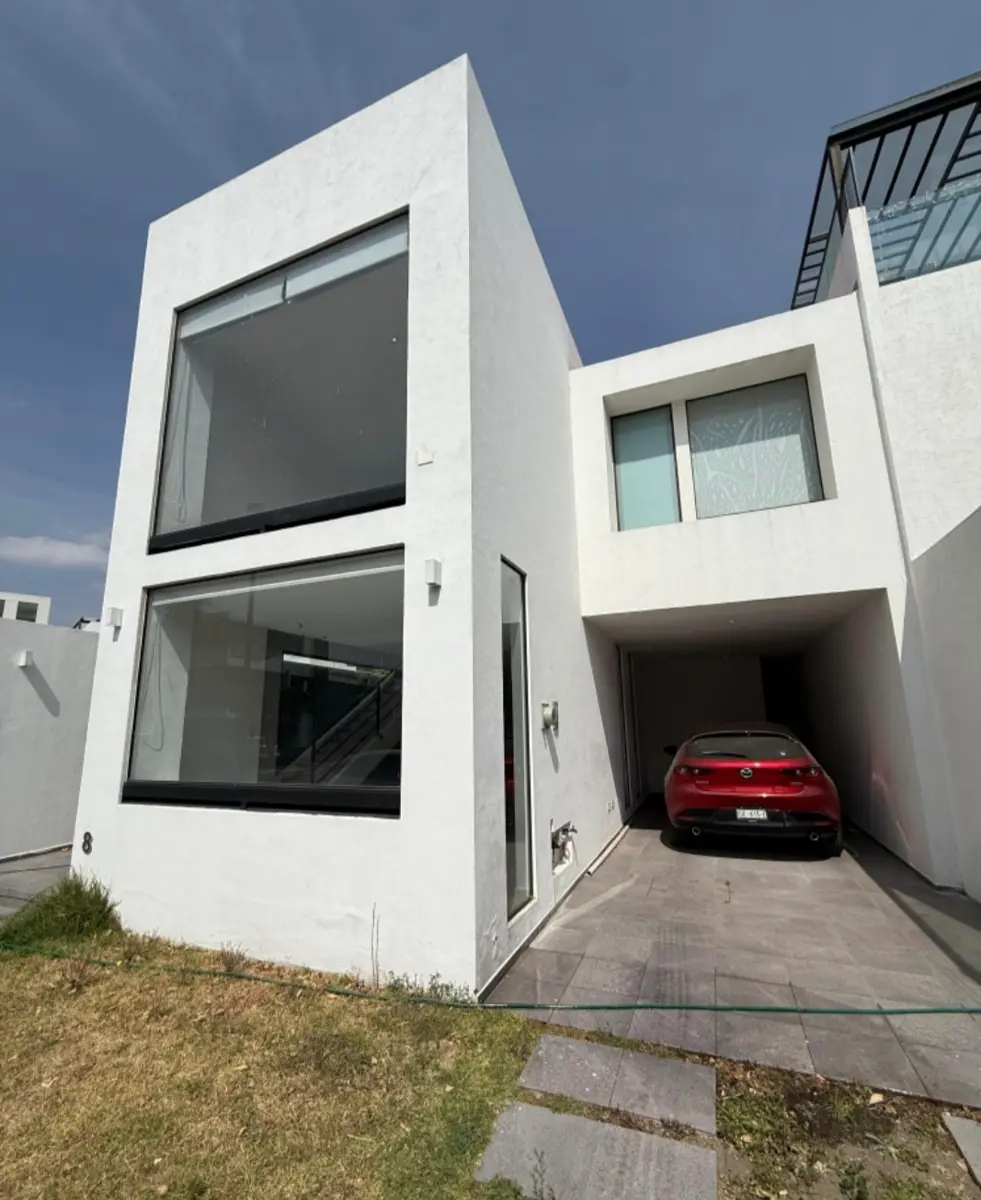 Casa en renta en Lomas de Angelópolis, San Andrés Cholula — foto 1 de 13