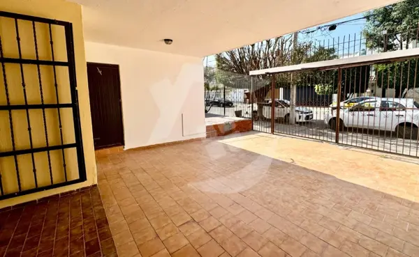 Casa en venta en Residencial Victoria, Zapopan — foto 3 de 24