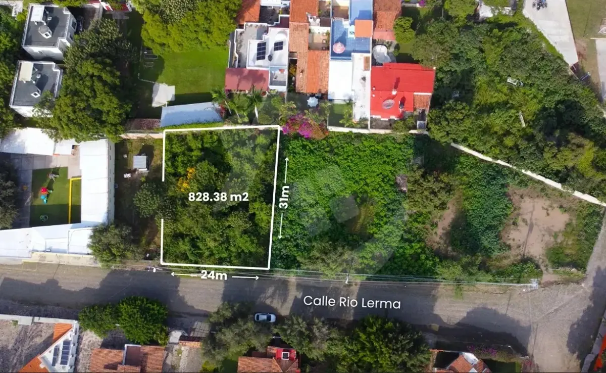 Terreno en venta en Ajijic Centro, Chapala — foto 1 de 14