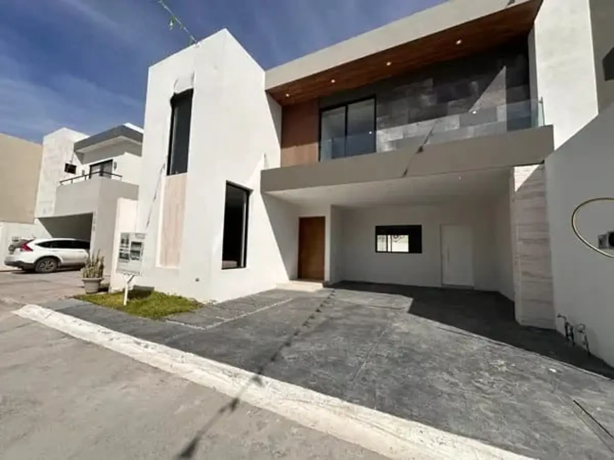 Casa en venta en Los Viñedos, Torreón — foto 1 de 25
