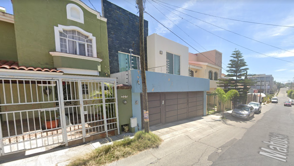 Casa en venta en Lomas Universidad, Zapopan — foto 2 de 10
