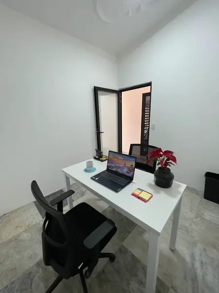 Oficina en renta en Las Fuentes, Zapopan — foto 2 de 9
