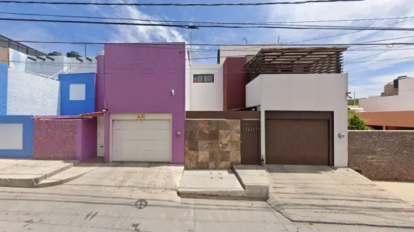 Casa en venta en Fracc Lomas de Bernardez, Guadalupe — foto 2 de 12