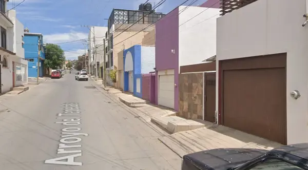 Casa en venta en Fracc Lomas de Bernardez, Guadalupe — foto 3 de 12