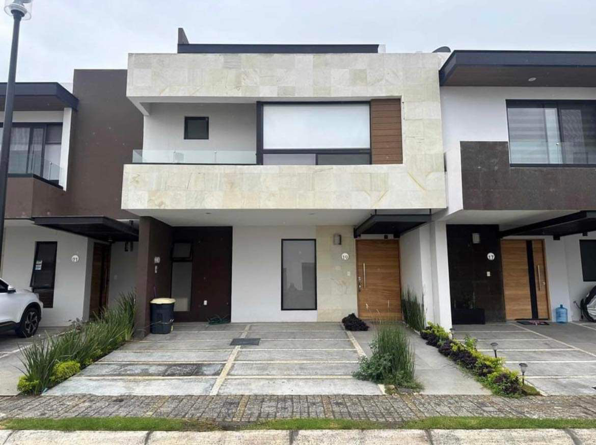 Casa en venta en Lomas de Angelópolis II, San Andrés Cholula — foto 1 de 18