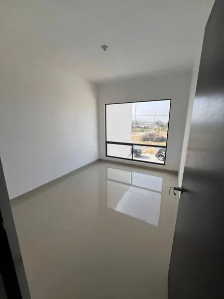Casa en venta en Nueva Imagen, Saltillo — foto 3 de 10