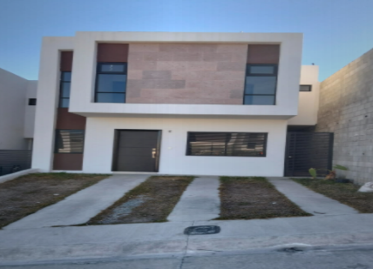 Casa en venta en Valle del Sur 2, Tijuana — foto 1 de 9
