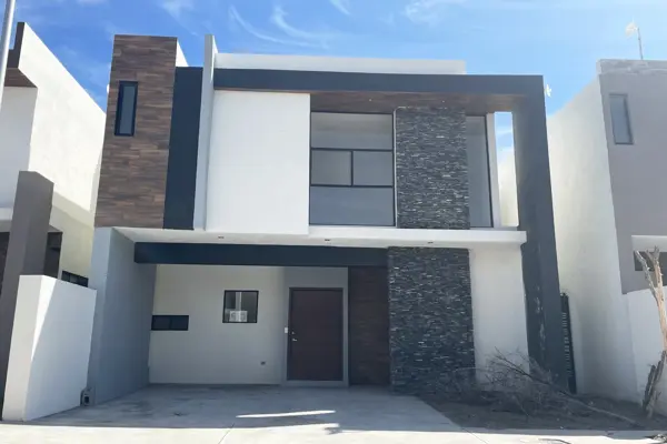 Casa en RENTA a estrenar en Fracc. Santa Elena Casa en RENTA a estrenar en Fracc. Santa Elena