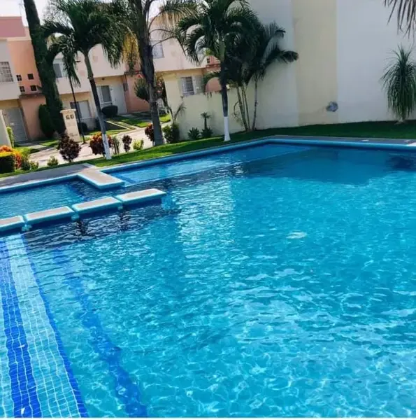 Cómoda casa en Temixco con amenidades. (venta).