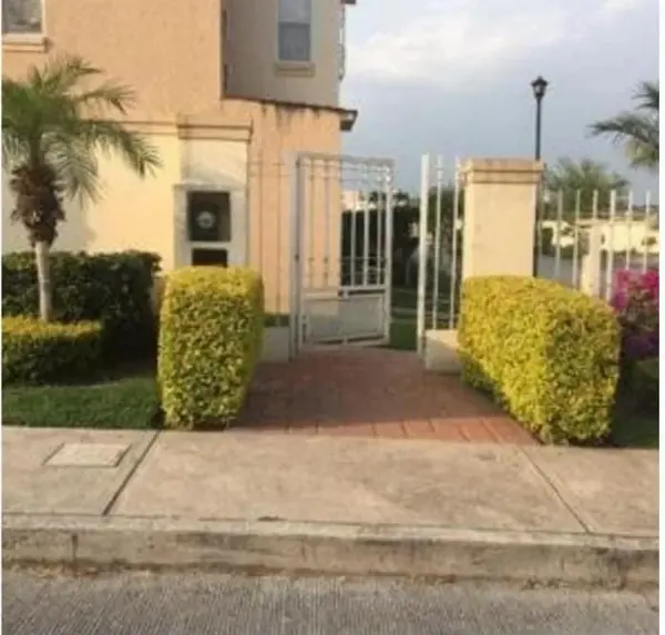 Casa en venta en Colinas de Altar, Temixco — foto 2 de 4