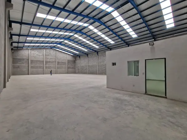 Bodega en Renta, Santa Catarina