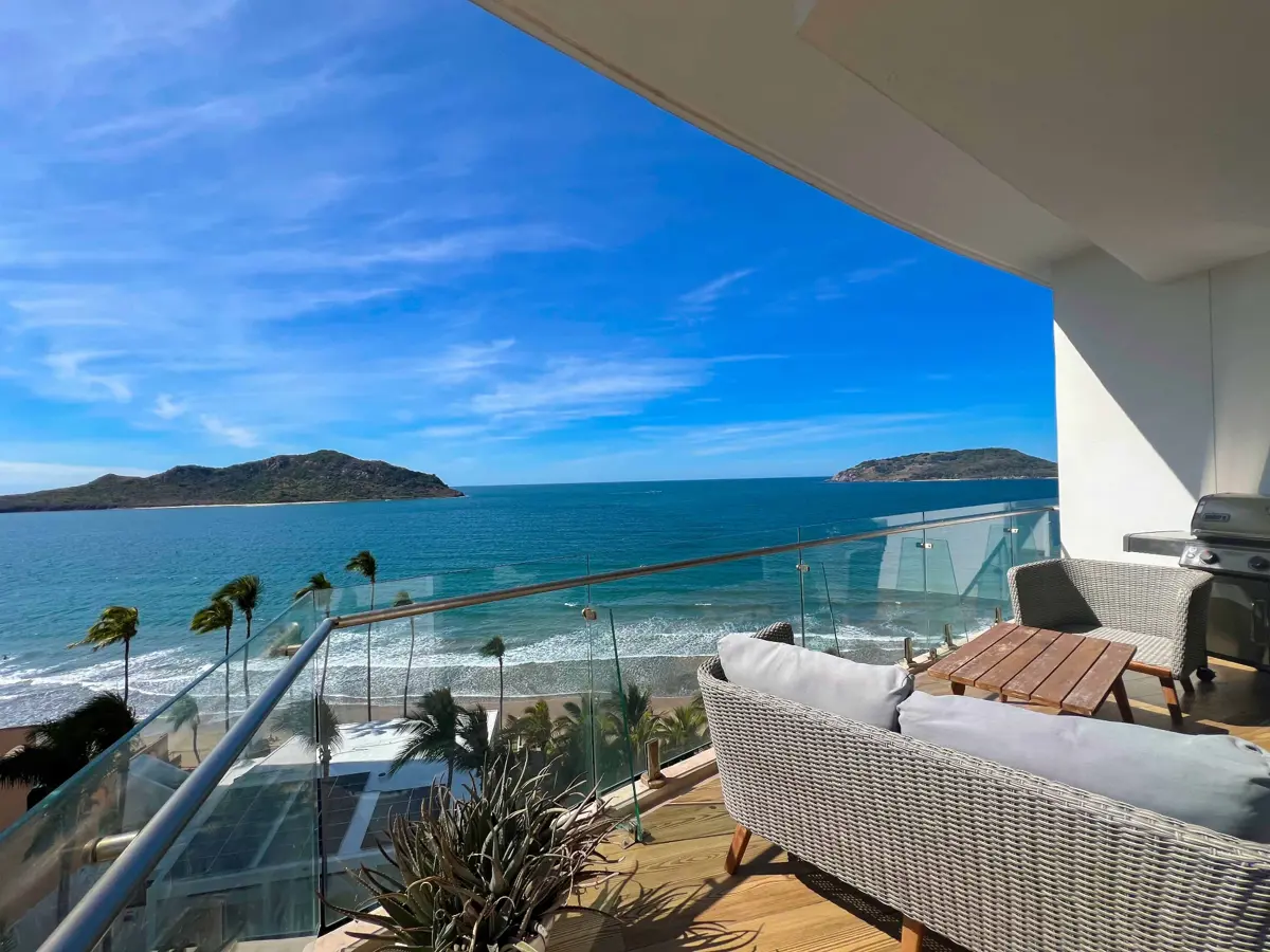 Departamento en venta en Zona Dorada, Mazatlán — foto 1 de 45