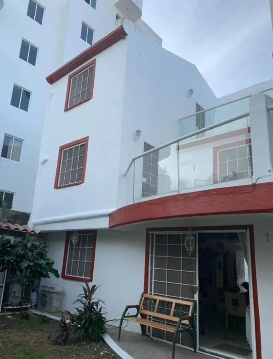 Casa en venta en Granjas del Marqués, Acapulco de Juárez — foto 1 de 27