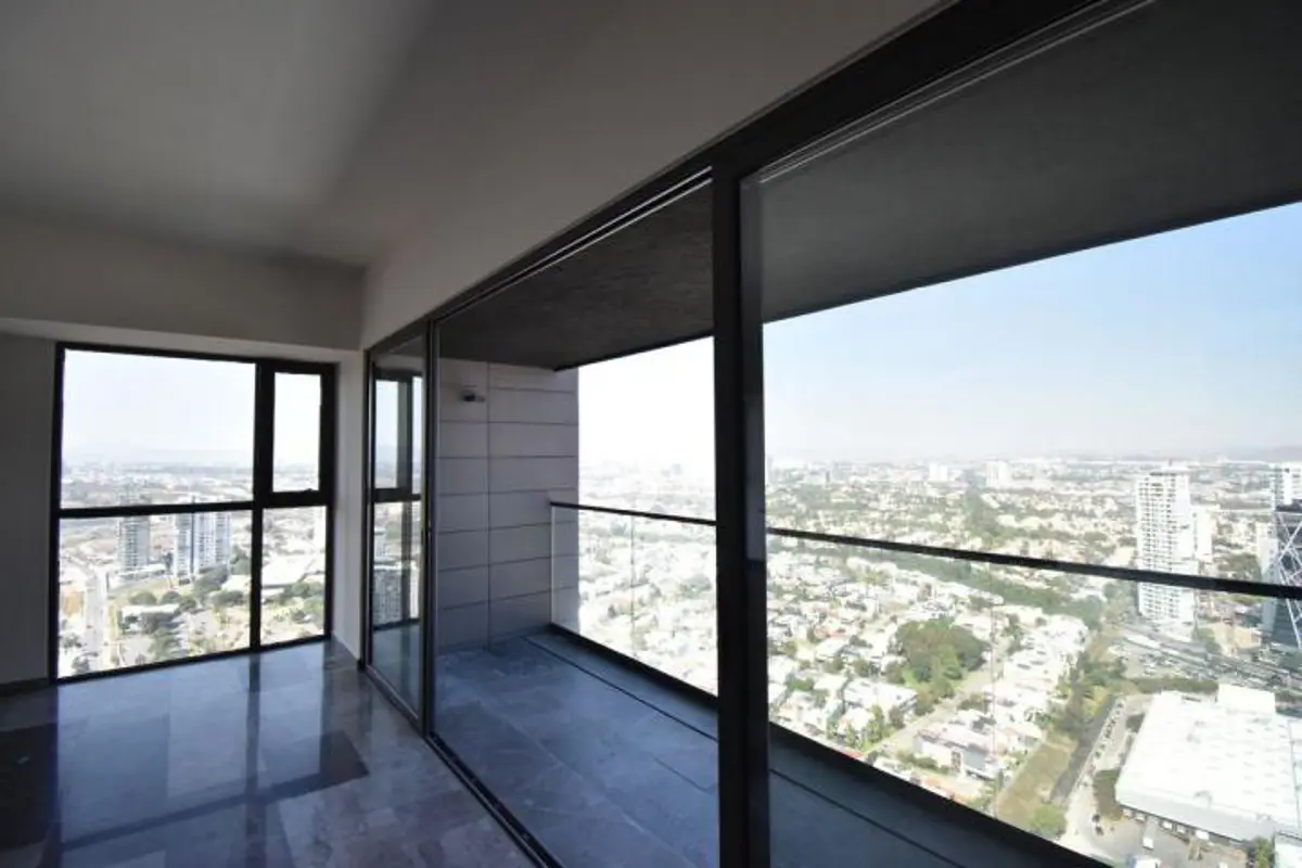Departamento en renta en Puerta de Hierro, Zapopan — foto 1 de 5
