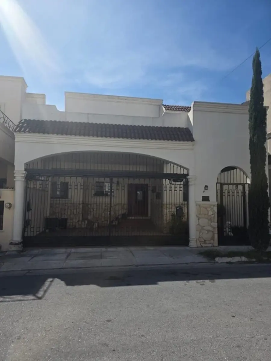 Casa en venta en Cumbres Santa Clara, Monterrey — foto 1 de 18