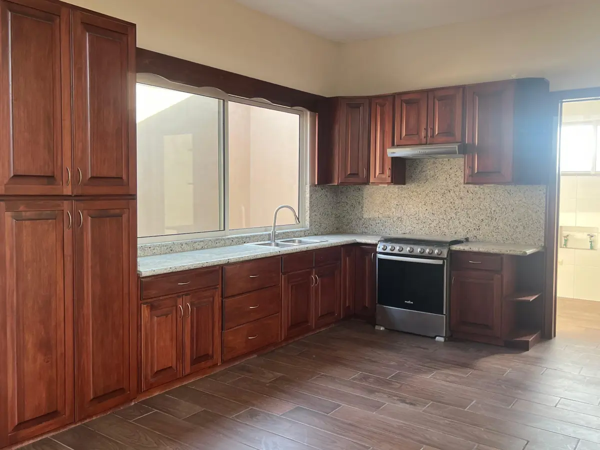 Casa en venta en Privadas de Aragón, Saltillo — foto 1 de 18