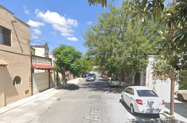 Casa en venta en Acueducto, Saltillo — foto 2 de 12