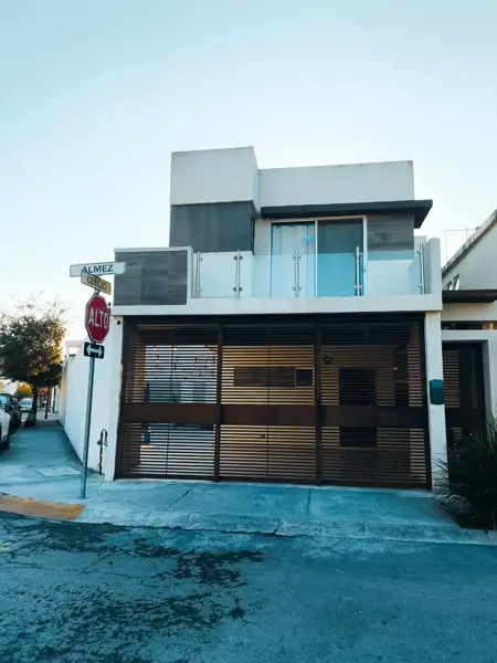 Casa en venta en Privadas Borneo, Apodaca — foto 2 de 11