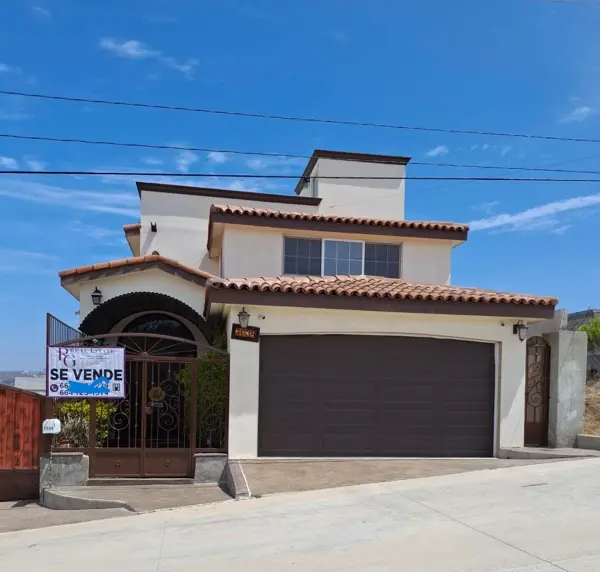 Casa en venta en Cuesta Blanca, Tijuana — foto 2 de 35