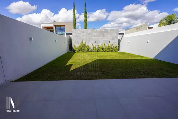 Casa en venta en La Campiña del Bosque, León — foto 3 de 26