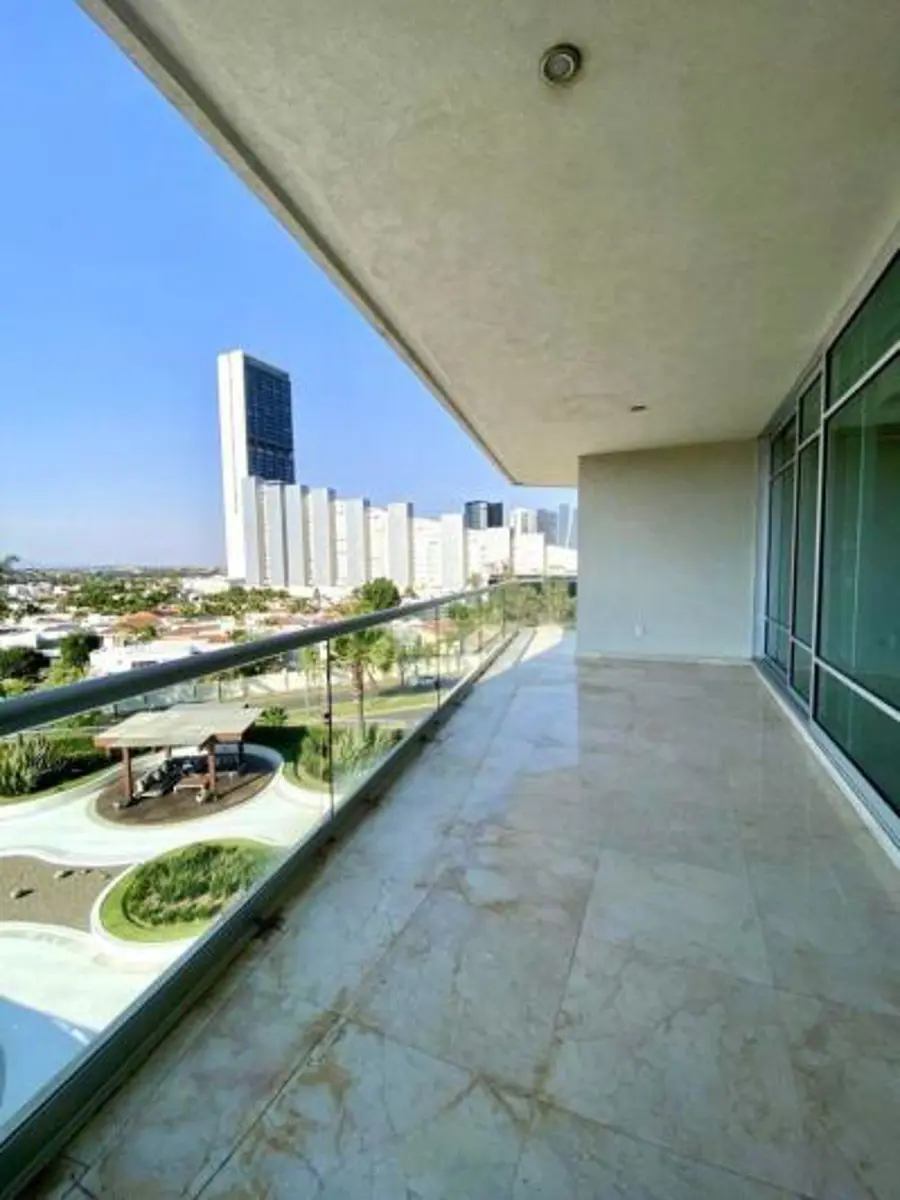 Departamento en renta en Puerta de Hierro, Zapopan — foto 1 de 5