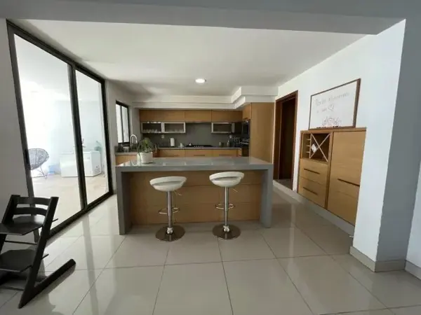 Casa en renta en La Calma, Zapopan — foto 2 de 3