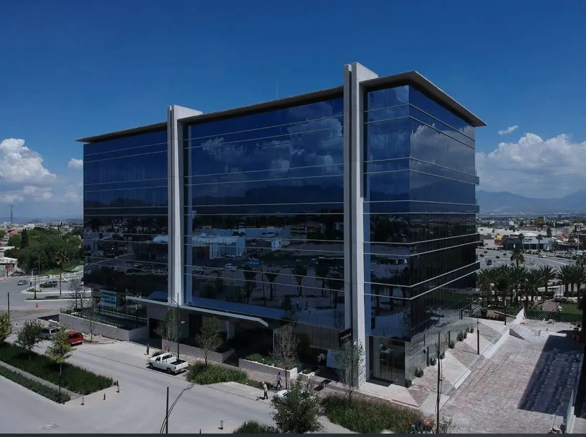 Oficina en renta en Residencial los Parques, Saltillo — foto 1 de 12