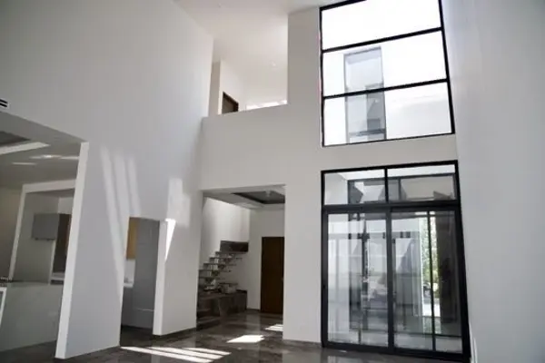 Casa en venta en Laderas Abedul, Monterrey — foto 3 de 28