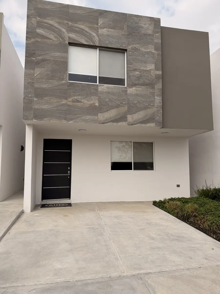 Casa en venta en Valle Condesa Sector Francés, Juárez — foto 1 de 14
