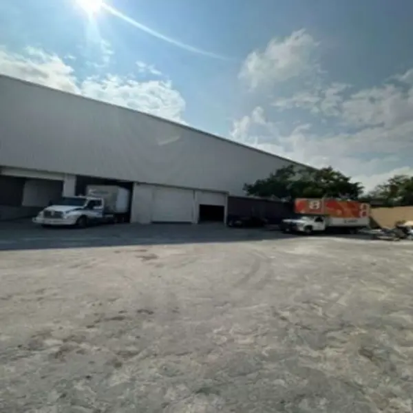 Nave en renta en Trabajadores, Santa Catarina — foto 2 de 9