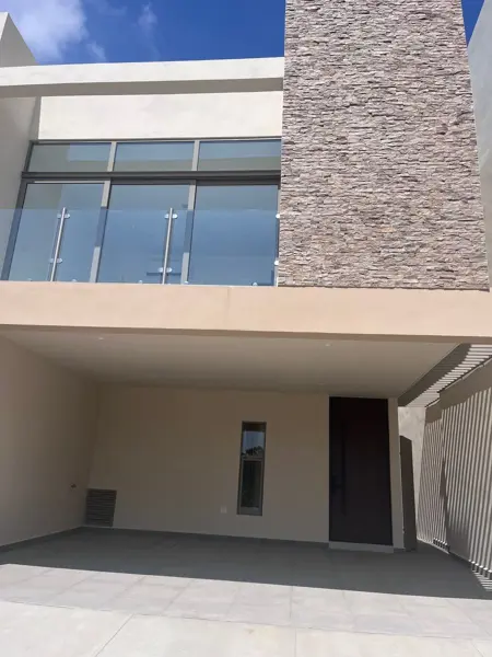 Casa en venta en Las Huertas, Santiago — foto 3 de 17