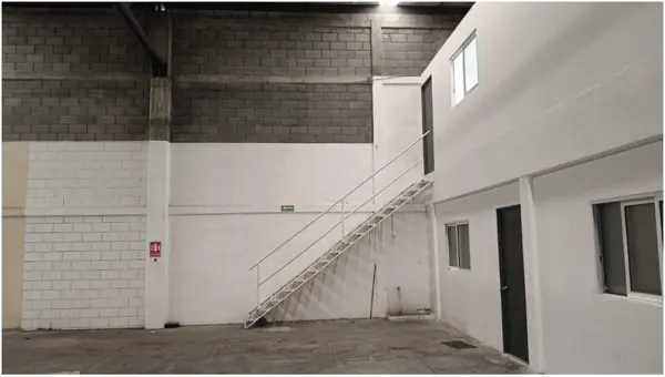 Bodega en renta en Luis Echeverria Alvarez, Santa Catarina — foto 3 de 12